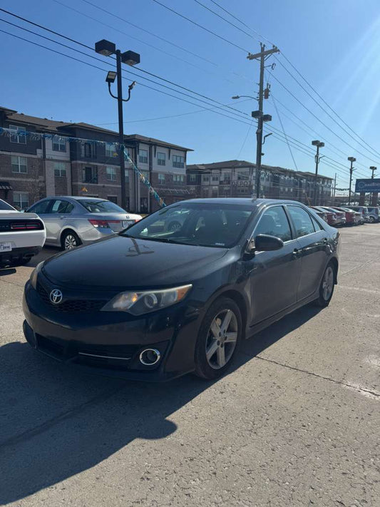 Toyota Camry 2012